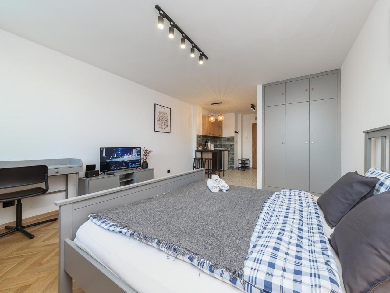 Metro Onz Apartment/Warsaw Central ภายนอก รูปภาพ